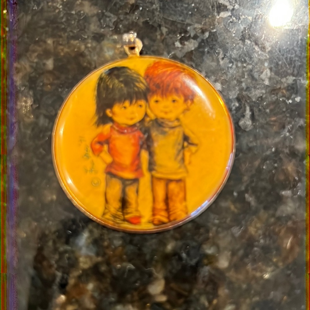 Vintage Boy and Girl Best Friends locket pendant Fran Mor ‘71
